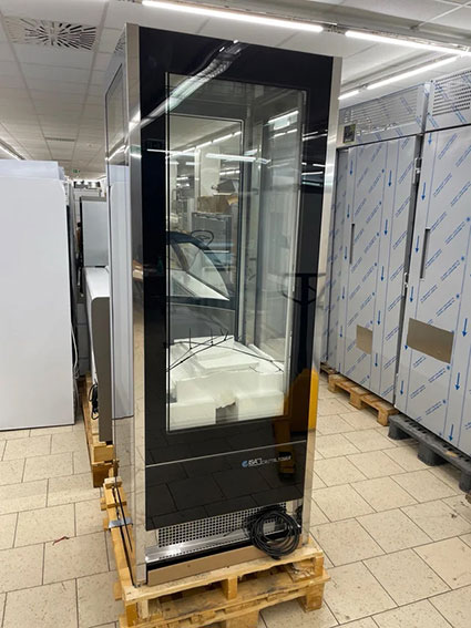 VITRINA CRISTAL TOWER 750 RV TN ISA