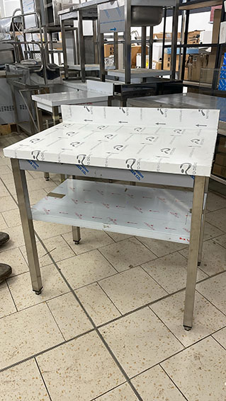 MESA DE TRABAJO INOX