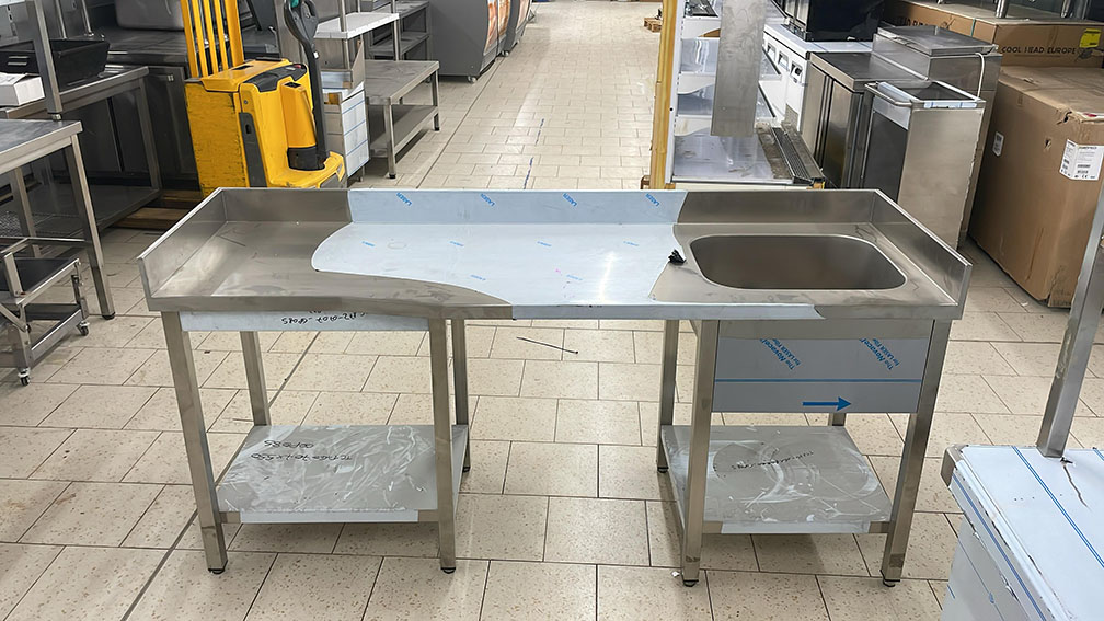 MUEBLE CON PICA SENO INOX
