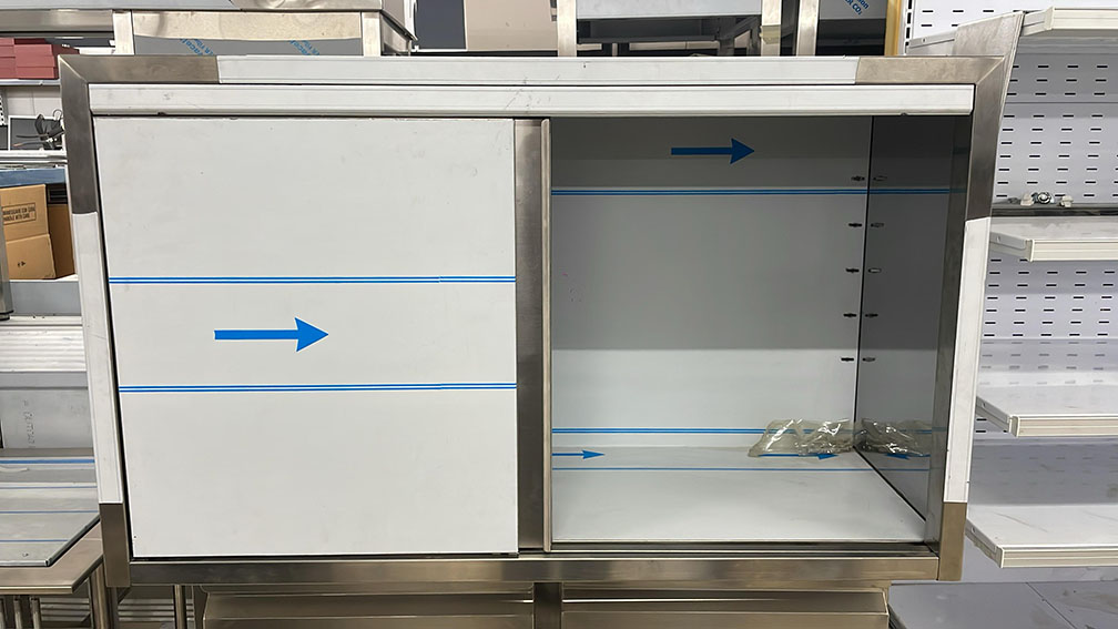 MUEBLE ALMACENAMIENTO 2P. INOX