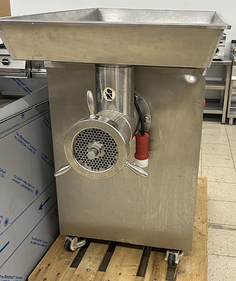 PICADORA DE CARNE PC52B BRUNETTI