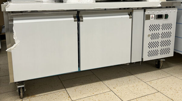 BAJO MOSTRADOR U-GNH2100TN
